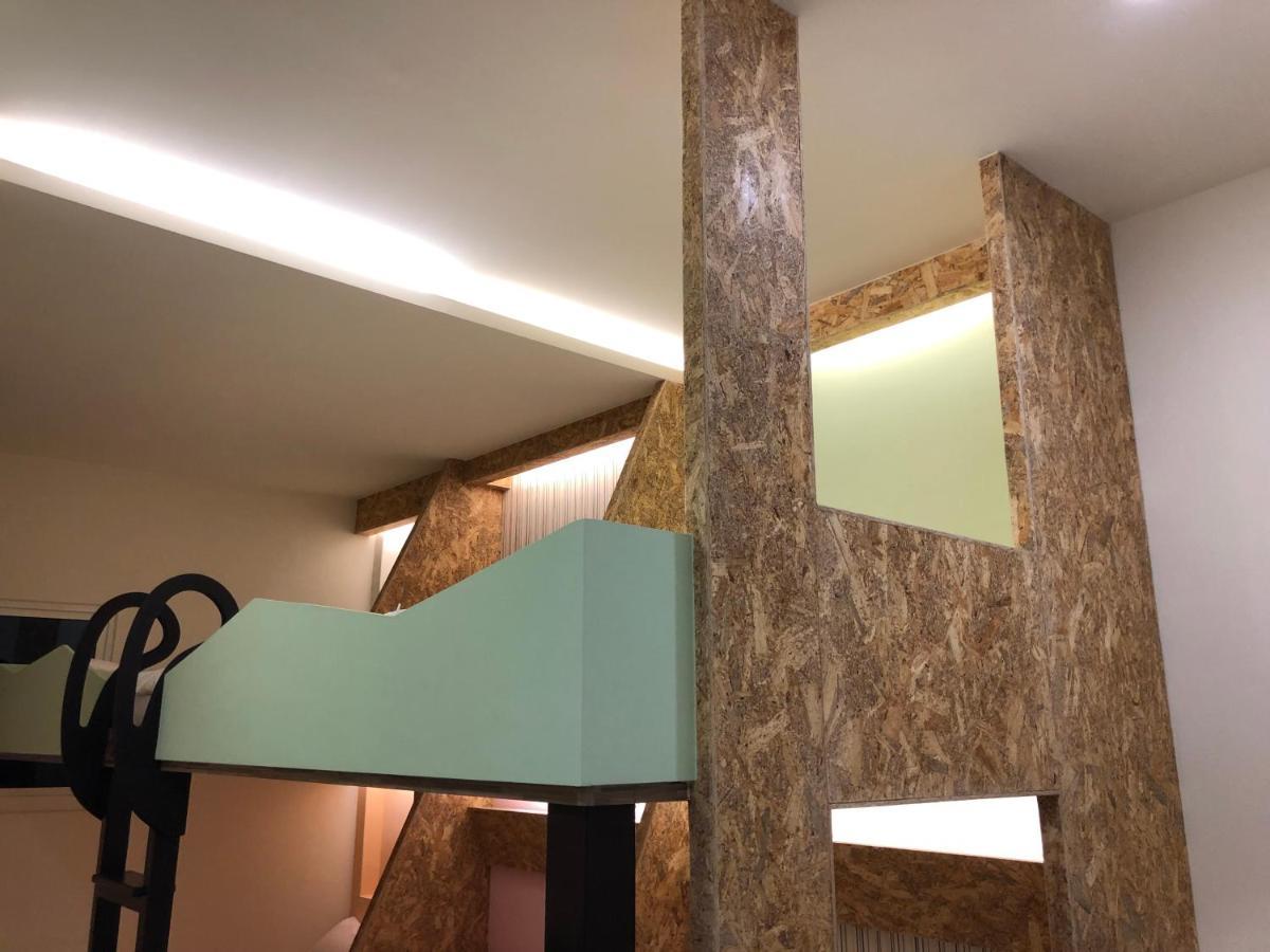 逢甲柏斯青年旅棧 Apartamento Taichung Exterior foto