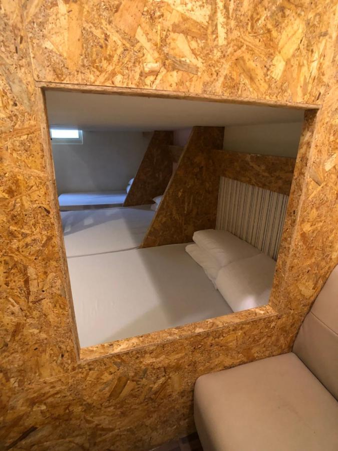 逢甲柏斯青年旅棧 Apartamento Taichung Exterior foto