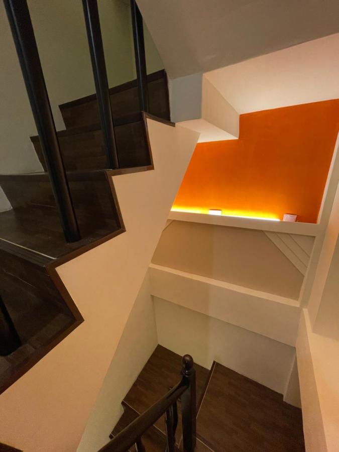 逢甲柏斯青年旅棧 Apartamento Taichung Exterior foto